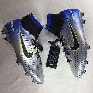 Nike Neymar Jr Mercurial Victory Soccer Cleats 6Y